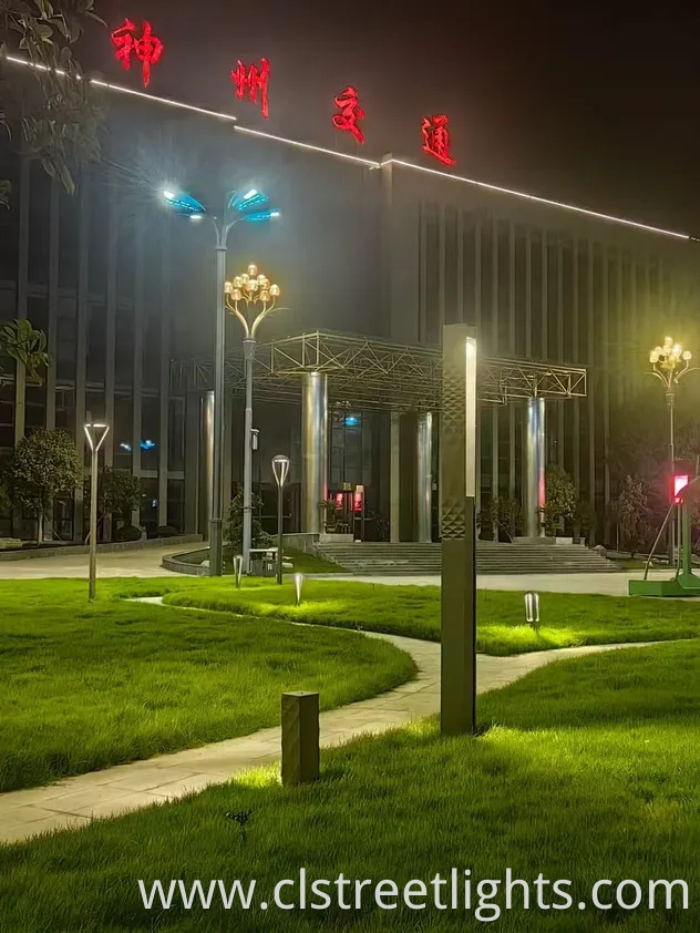 Factory Direct Sales of Solar Street Lighting for Outdoor Use Gardens Light